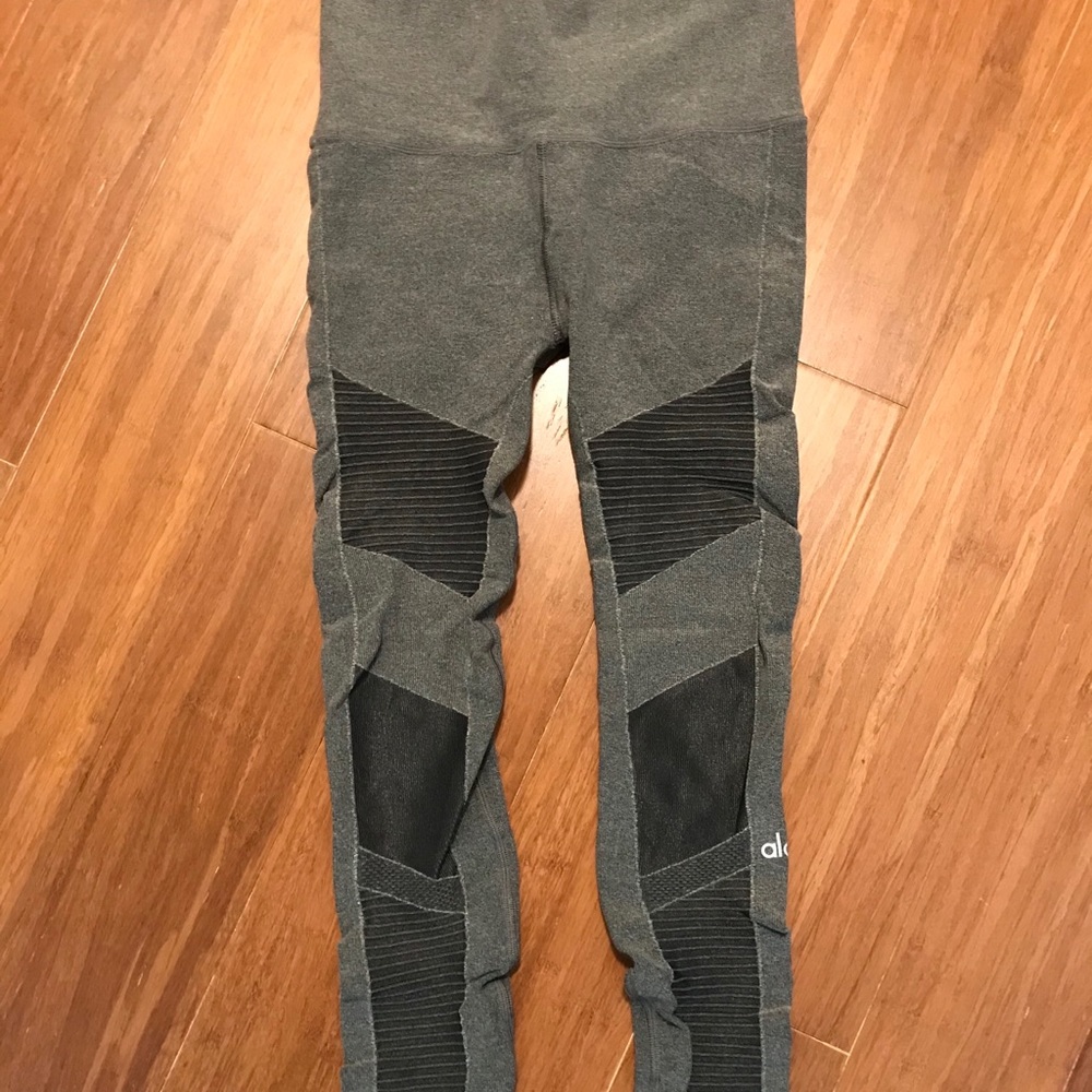 Alo Yoga High Waist Seamless Moto Legging
